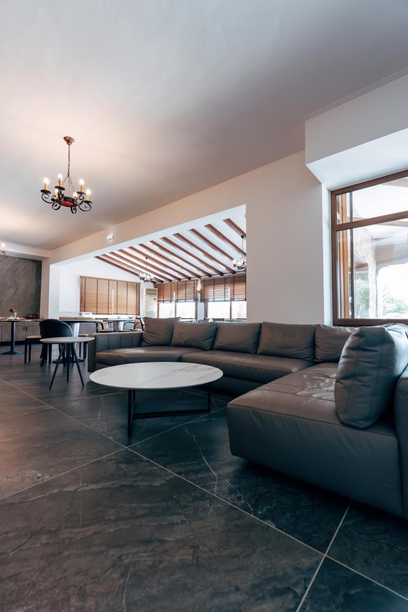 Hotel Agistro Ángistron Екстериор снимка
