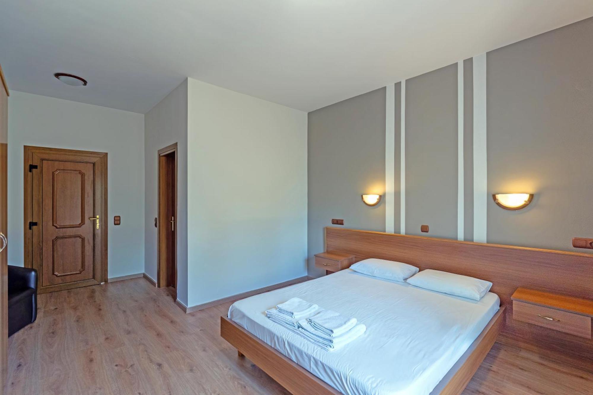 Hotel Agistro Ángistron Екстериор снимка