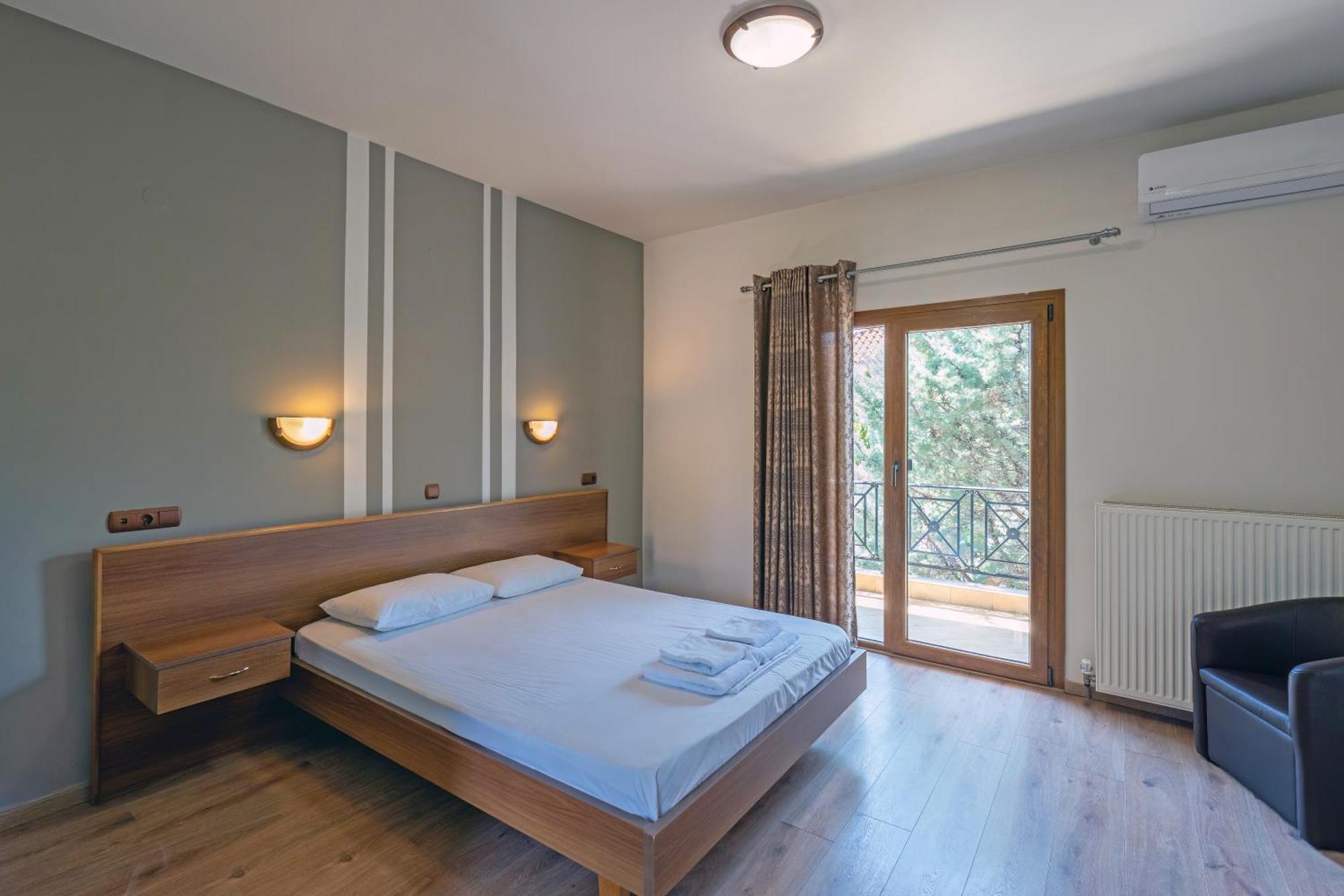 Hotel Agistro Ángistron Екстериор снимка