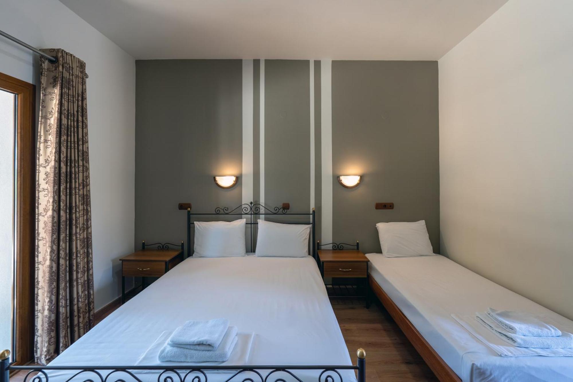 Hotel Agistro Ángistron Екстериор снимка