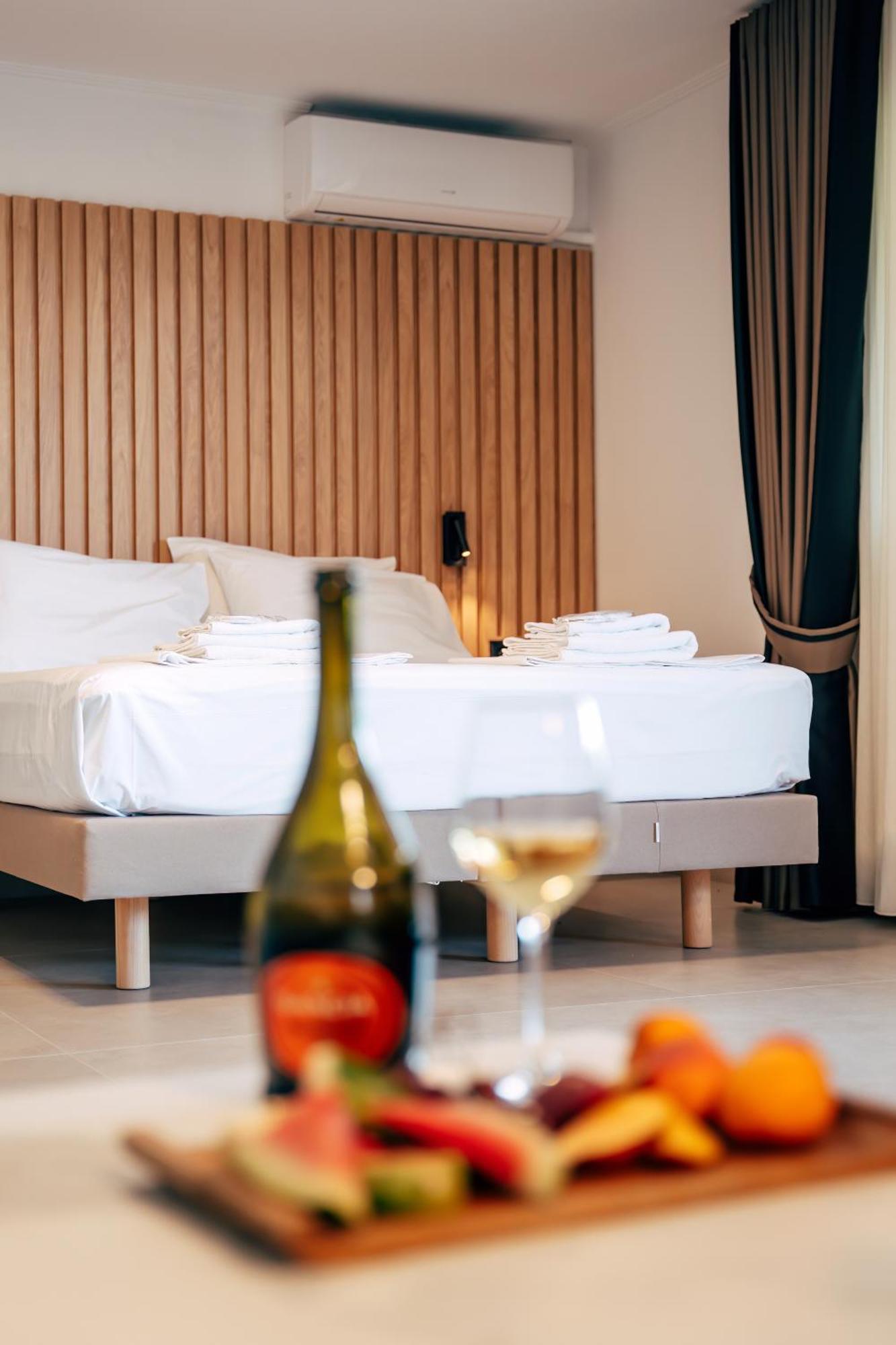 Hotel Agistro Ángistron Екстериор снимка